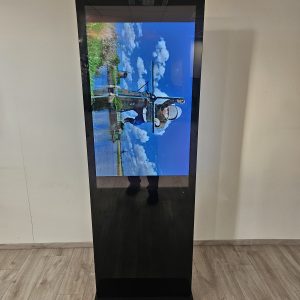 43 pouces ecran totem